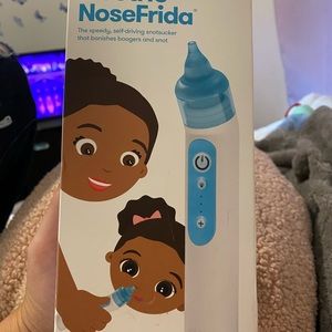 Frida baby  nose electric sucker